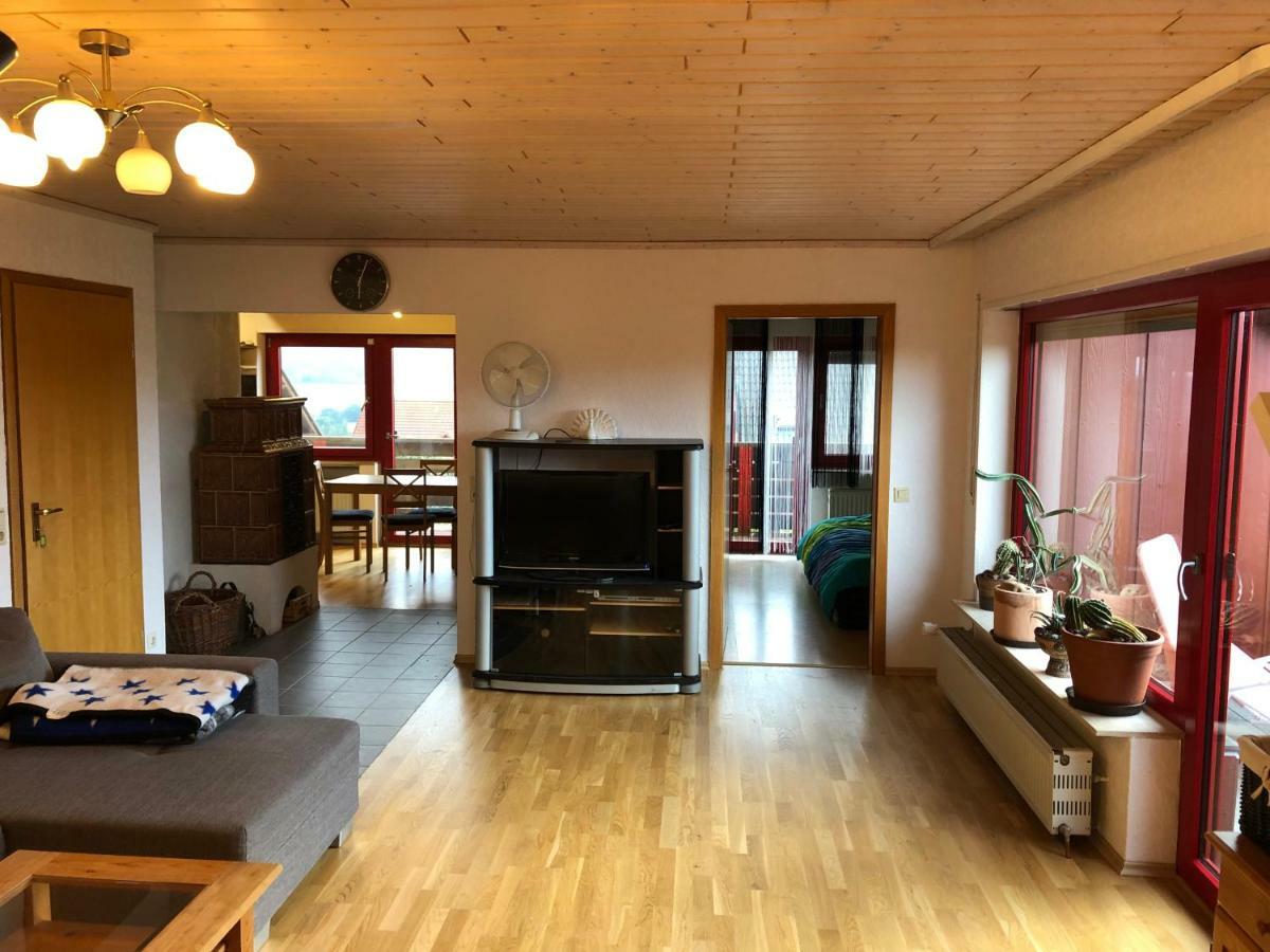 Natuerlicher Holzkomfort Im Hessischen Kegelspiel Hunfeld Bagian luar foto
